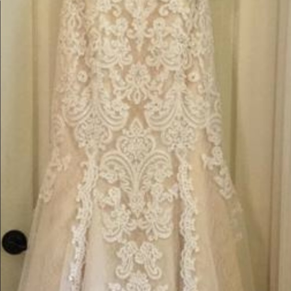 NWT Jacqueline Exclusive Wedding Gown - Picture 6 of 9